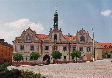 Ka��persk�� Hory - renesan��n�� radnice